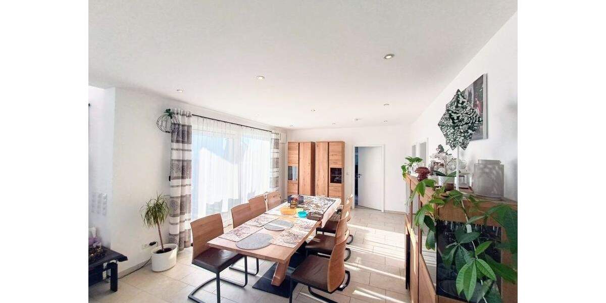 Einfamilienhaus Pocking - 5 Zimmer, 137 m&sup2;, 1.250&euro; | Angebot:24992247