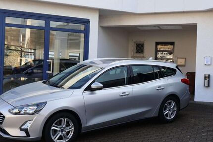 Ford Focus 40.900 km 18.450 &euro; Besigheim 74354