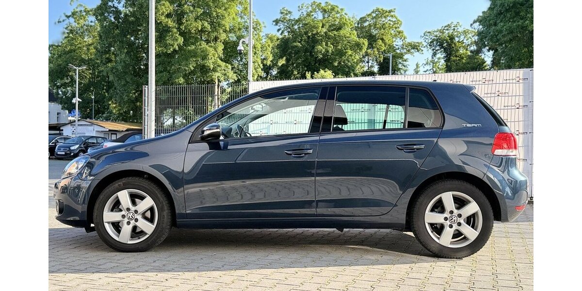 VW Golf ´Team´ / Automatik / Klima / Sitzheizung 100.000 km 9.900 &euro; Mönchengladbach 41066
