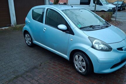 Toyota Aygo (X) 170.000 km 1.999 &euro; HAMM 59073