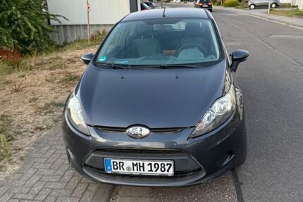 Ford Fiesta 153.000 km 1.499 &euro; Bruchsal 76646