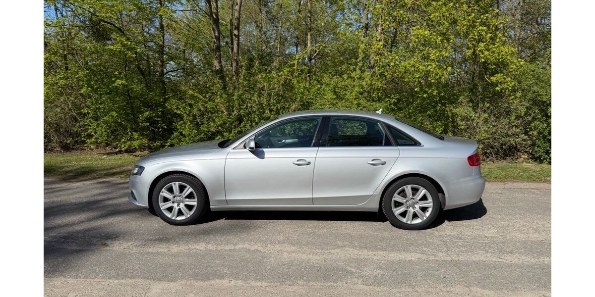 Audi A4 83.008 km 10.990 &euro; Neubrandenburg 17036