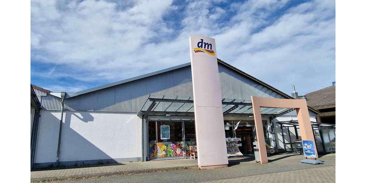 Einzelhandel in Nastätten 3.400.000 € 1704.57 m² zimmer