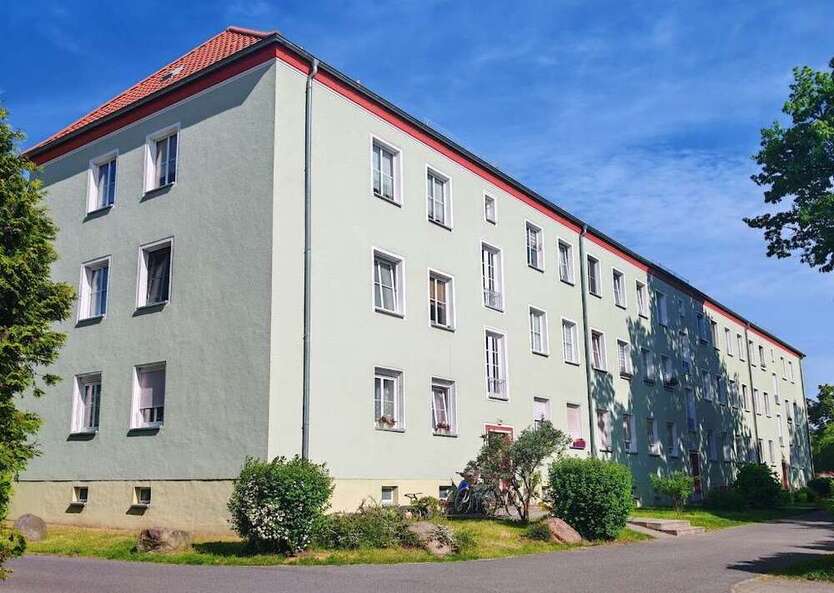Wohnung zum Mieten in Hoyerswerda 344 € 66.13 m²