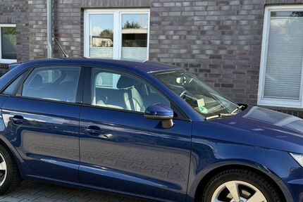 Audi A1 52.000 km 13.900 &euro; Oldenburg 26129