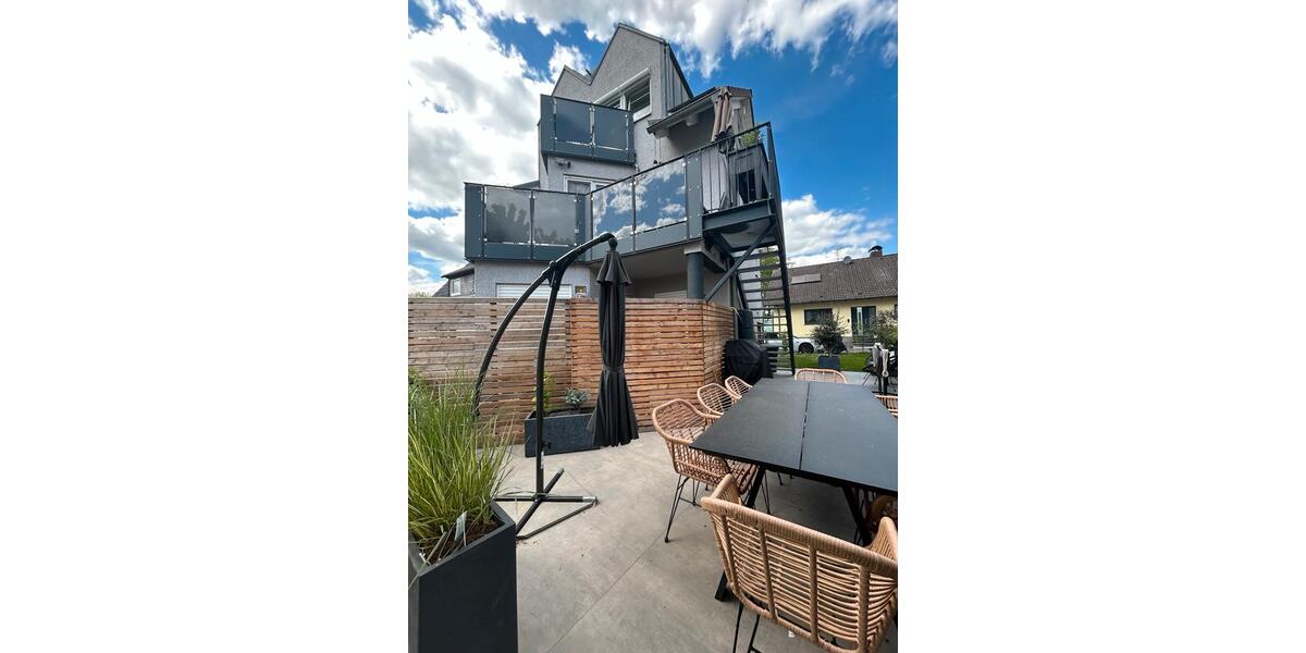 schöne Doppelhaushäfte mit Terasse, Garten in Haibach Bestlage 4 zimmer