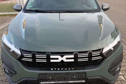 Dacia Sandero 22.000 km 14.999 &euro; Pforzheim 75179