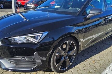 Seat Leon 56.600 km 27.390 € Wolfsburg 38440
