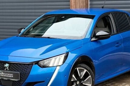 Peugeot 208 68.000 km 13.690 &euro; Saarlouis-Lisdorf 66740