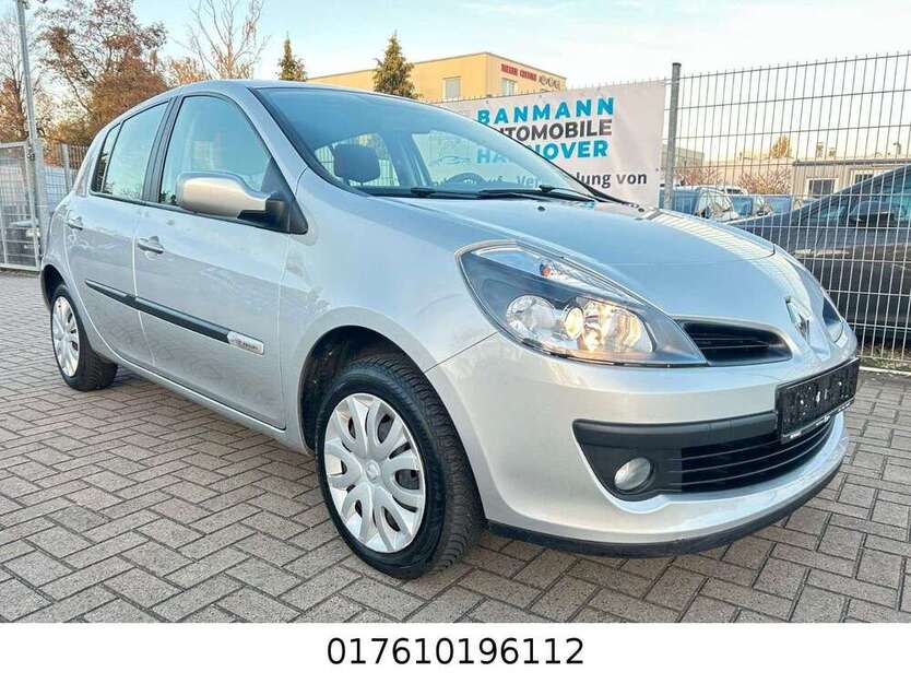 Renault Clio 49.000 km 2.999 € Hannover 30179