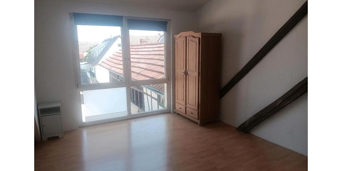 Etagenwohnung Haßfurt - 4 Zimmer, 90 m&sup2;, 720&euro; | Angebot:26456208