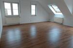 Dachgeschoßwohnung Erfurt Hochheim - 3 Zimmer, 78 m&sup2;, 890&euro; | Angebot:26354149