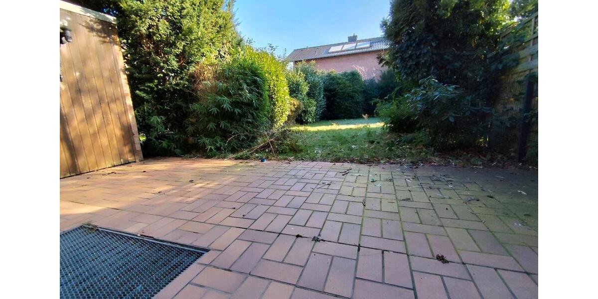 Etagenwohnung Meerbusch - 5 Zimmer, 130 m&sup2;, 1.850&euro; | Angebot:24983748