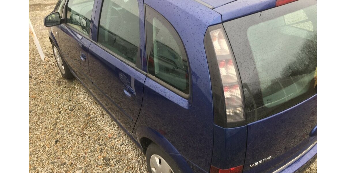 Opel Meriva Sitzheiz.,Klima,usw.,Tüv 06/28! 163.000 km 1.850 &euro; Himmelkron 95502