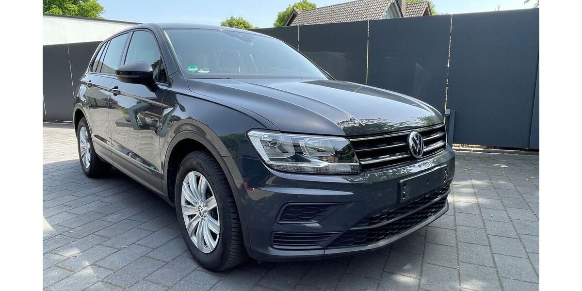 VW Tiguan 93.200 km 13.999 &euro; Rees 46459