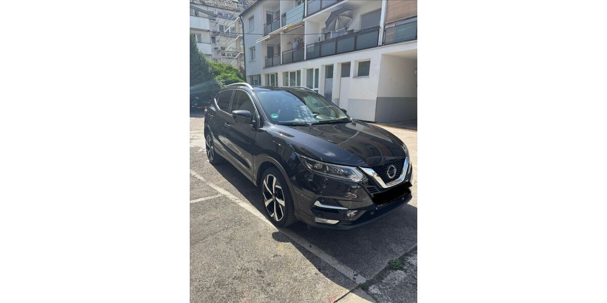 Nissan Qashqai 70.000 km 19.300 &euro; Stuttgart 70469