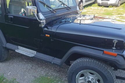 Jeep Wrangler 153.000 km 14.990 &euro; Konstanz 78462