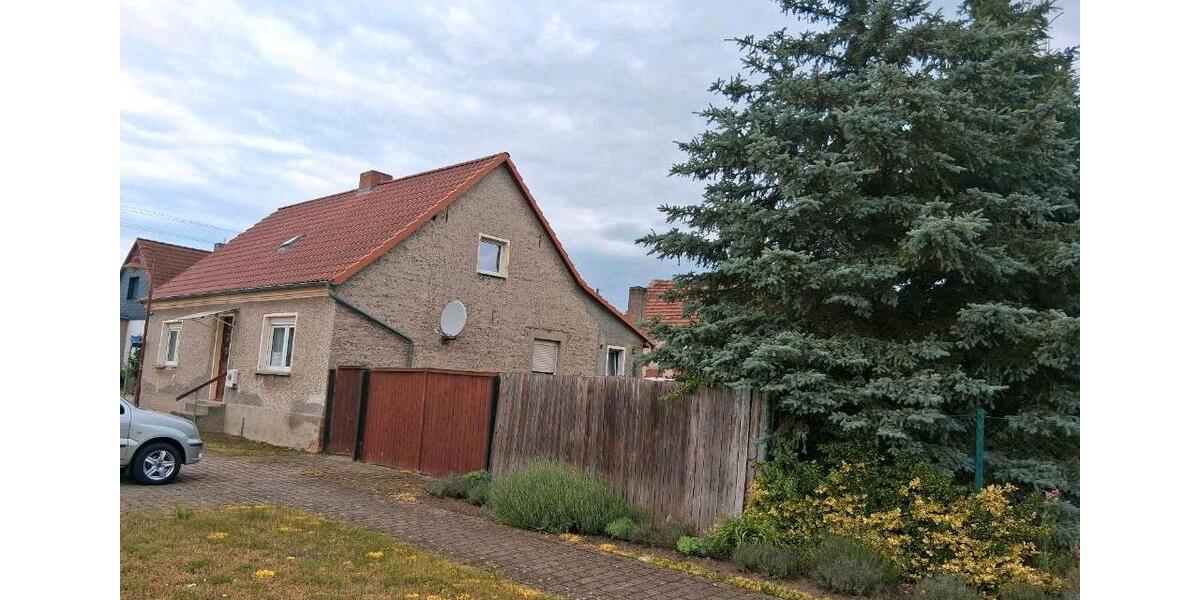 Einfamilienhaus Genthin - 6 Zimmer, 100 m&sup2;, 65.000&euro; | Angebot:26906075