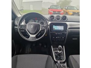 Suzuki Vitara 1.4 Boosterjet Allgrip Comfort Navi AHK 98.126 km 14.850 &euro; Obrigheim-Asbach 74847