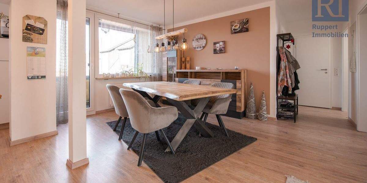 Etagenwohnung Gerolzhofen - 3 Zimmer, 120 m&sup2;, 285.000&euro; | Angebot:25666647