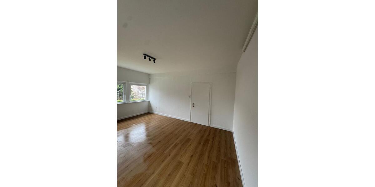 Etagenwohnung Siegen - 3 Zimmer, 95 m&sup2;, 239.000&euro; | Angebot:27266823