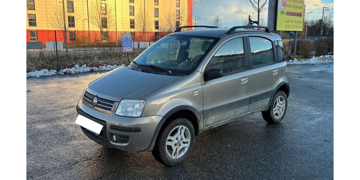 Fiat Panda 92.000 km 2.100 &euro; München 81677