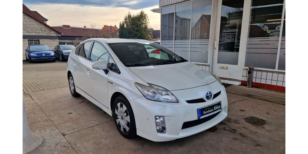 Toyota Prius 236.000 km 6.999 &euro; Wolfenbüttel 38302