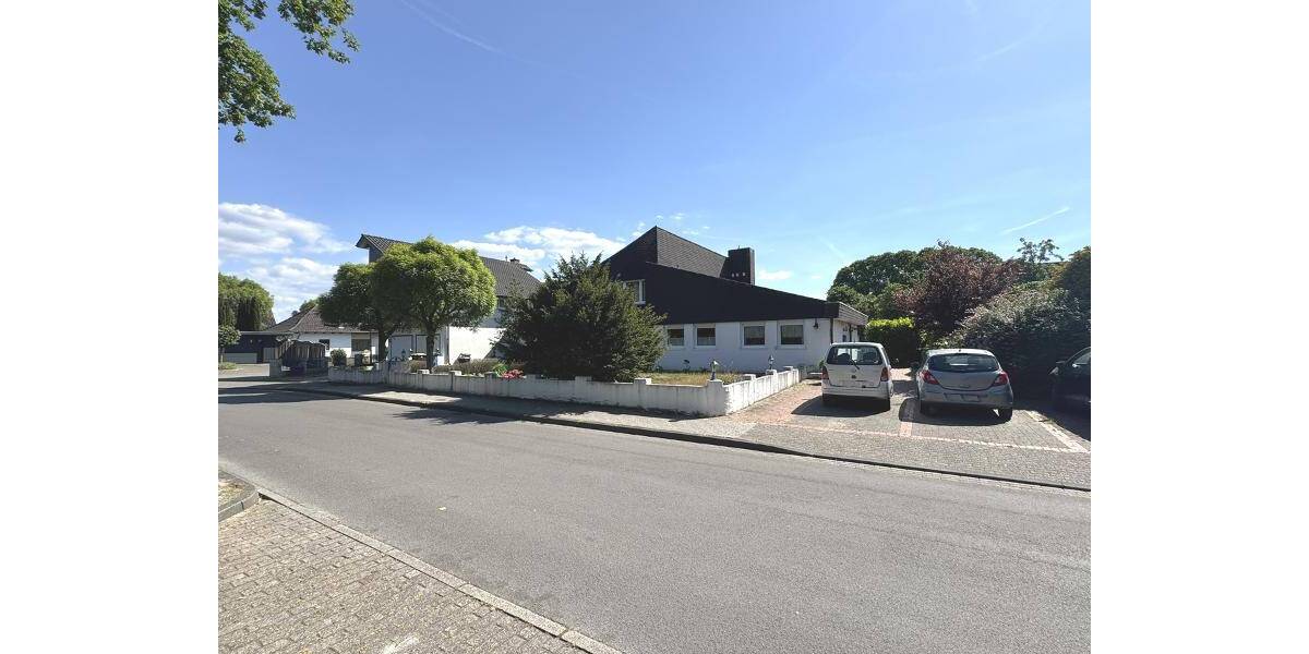 Mehrfamilienhaus, Wohnhaus Garrel - 7 Zimmer, 255 m&sup2;, 295.000&euro; | Angebot:24113670