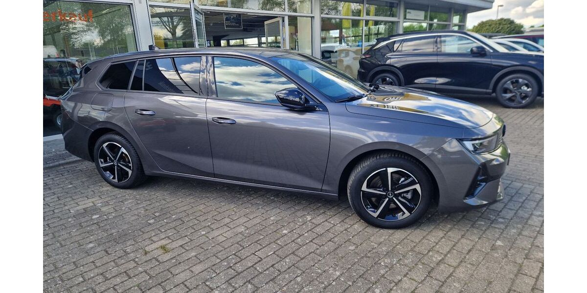 Opel Astra 19.369 km 23.990 &euro; Schwerin 19055