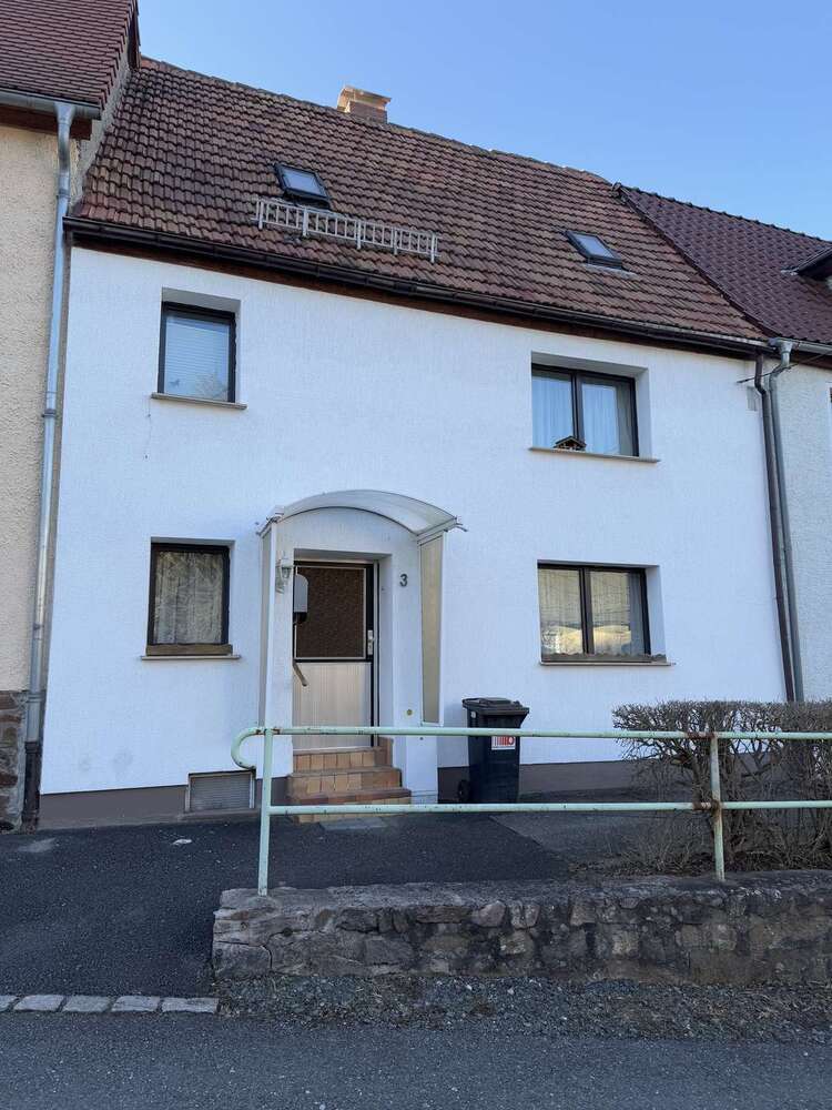 Haus zum Kaufen in Siebenlehn 29.900 € 81 m²