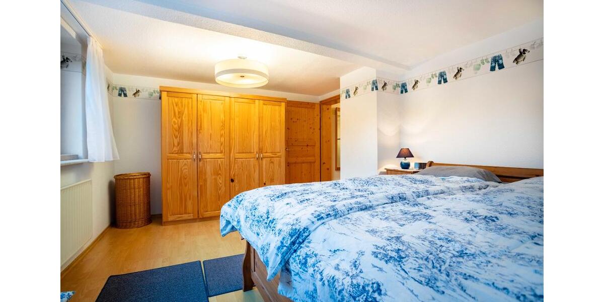 Einfamilienhaus Waldkappel - 4 Zimmer, 157 m&sup2;, 1.200&euro; | Angebot:26220799