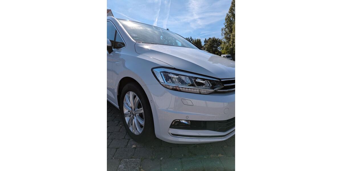 VW Touran 92.158 km 19.999 &euro; Schwalbach 66773