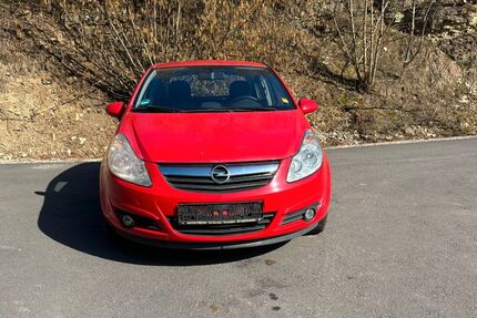 Opel Corsa 78.000 km 1.100 &euro; Kreuzebra 37351
