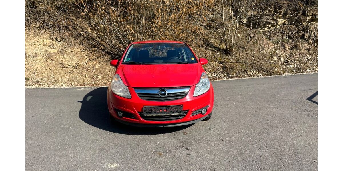 Opel Corsa 78.000 km 1.100 &euro; Kreuzebra 37351