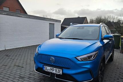 MG ZS 81.600 km 17.700 € Langenhorn 25842