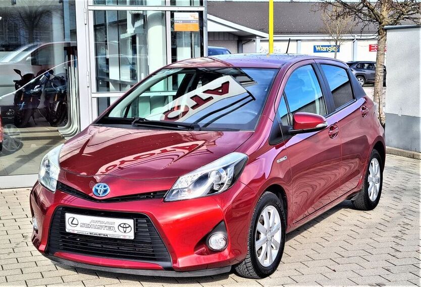 Yaris