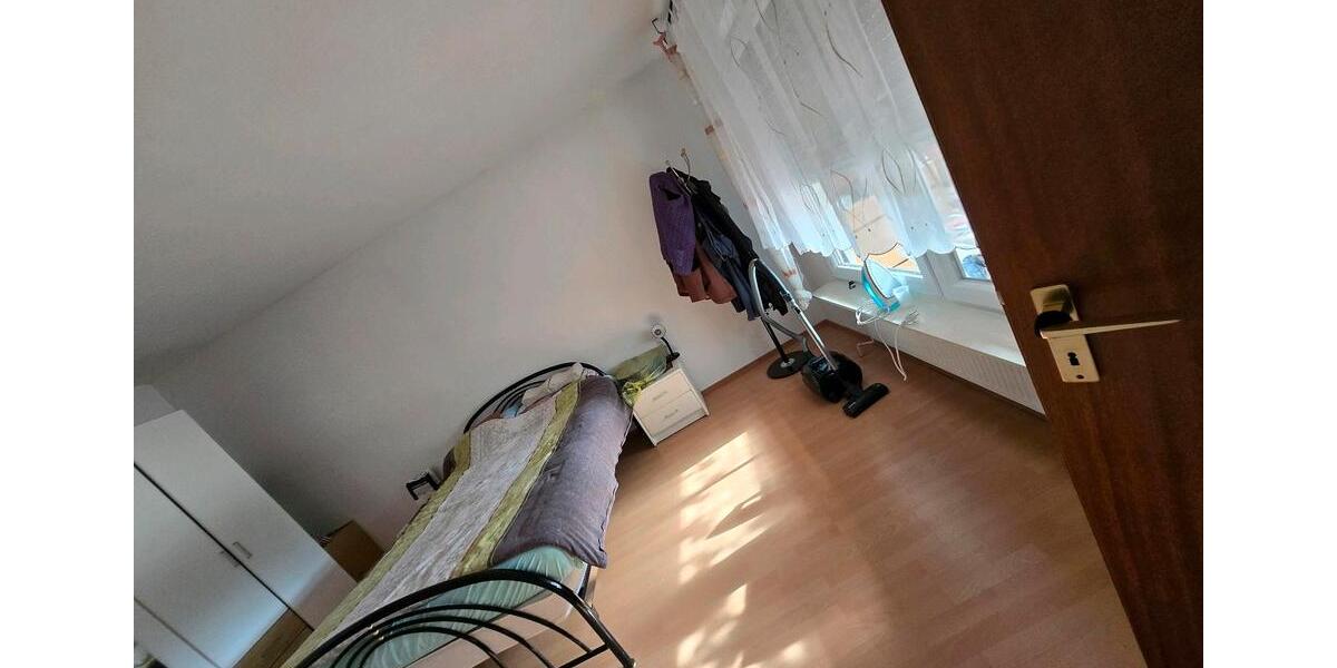 Bungalow Hambühren - 6 Zimmer, 200 m&sup2;, 1.500&euro; | Angebot:26375609