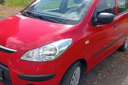 Hyundai i10 77.989 km 2.690 &euro; Ravensburg, Stadt 88214