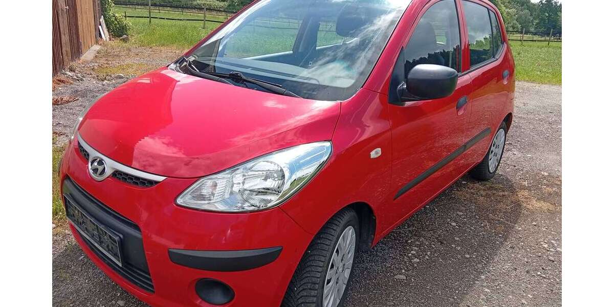 Hyundai i10 77.989 km 2.690 &euro; Ravensburg, Stadt 88214