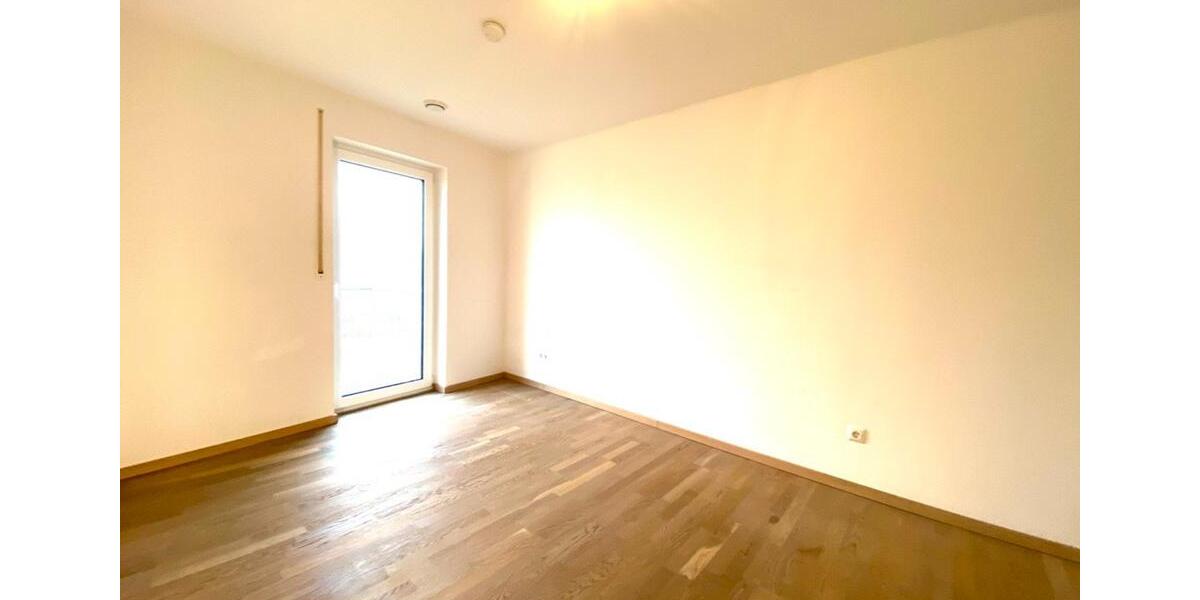 Etagenwohnung Maxhütte-Haidhof Haidhof - 2 Zimmer, 67 m&sup2;, 255.000&euro; | Angebot:24326750