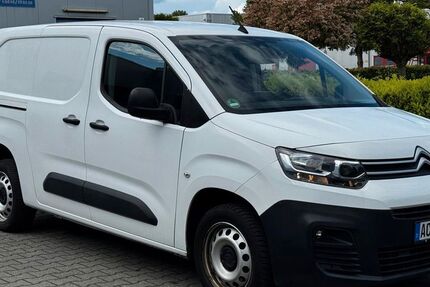 Citroen Berlingo 151.822 km 12.990 &euro; Alsdorf 52477