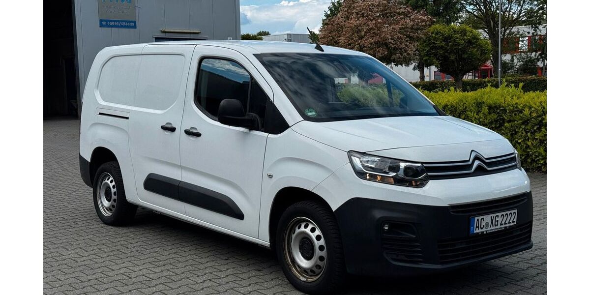 Citroen Berlingo 151.822 km 12.990 &euro; Alsdorf 52477