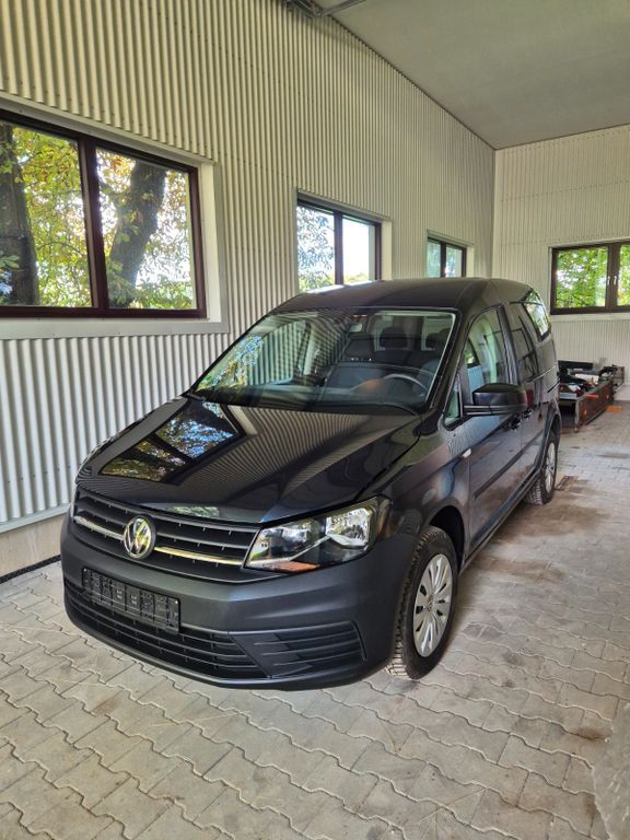 VW Caddy 177.925 km 13.999 € Walderbach 93194