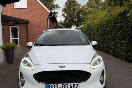 Ford Fiesta 98.000 km 10.999 &euro; Reken 48734