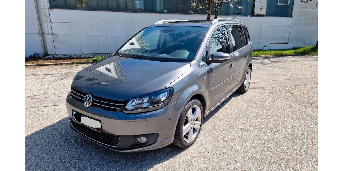 VW Touran 192.000 km 9.990 &euro; Geretsried 82538