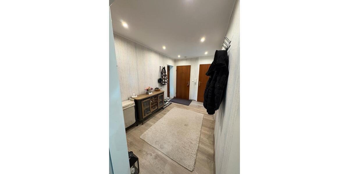 Hochparterre Lägerdorf - 3 Zimmer, 76 m&sup2;, 159.500&euro; | Angebot:27163161