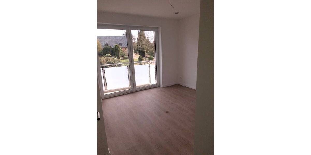 Reihenendhaus Seevetal Hittfeld - 6 Zimmer, 140 m&sup2;, 2.200&euro; | Angebot:26796444