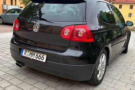 VW Golf