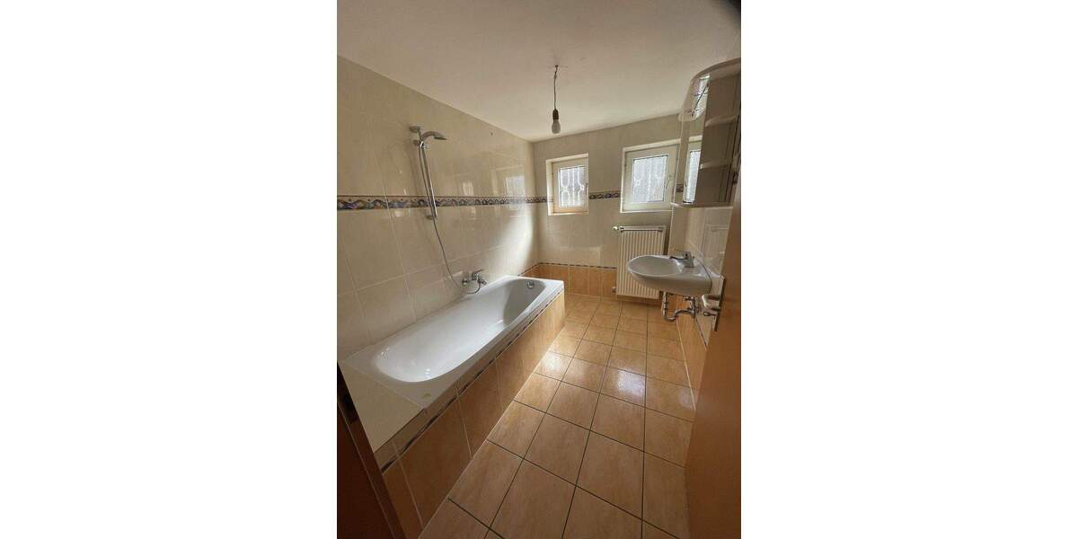 Etagenwohnung Wiesbaden-Breckenheim Breckenheim - 2 Zimmer, 68 m&sup2;, 750&euro; | Angebot:25607014