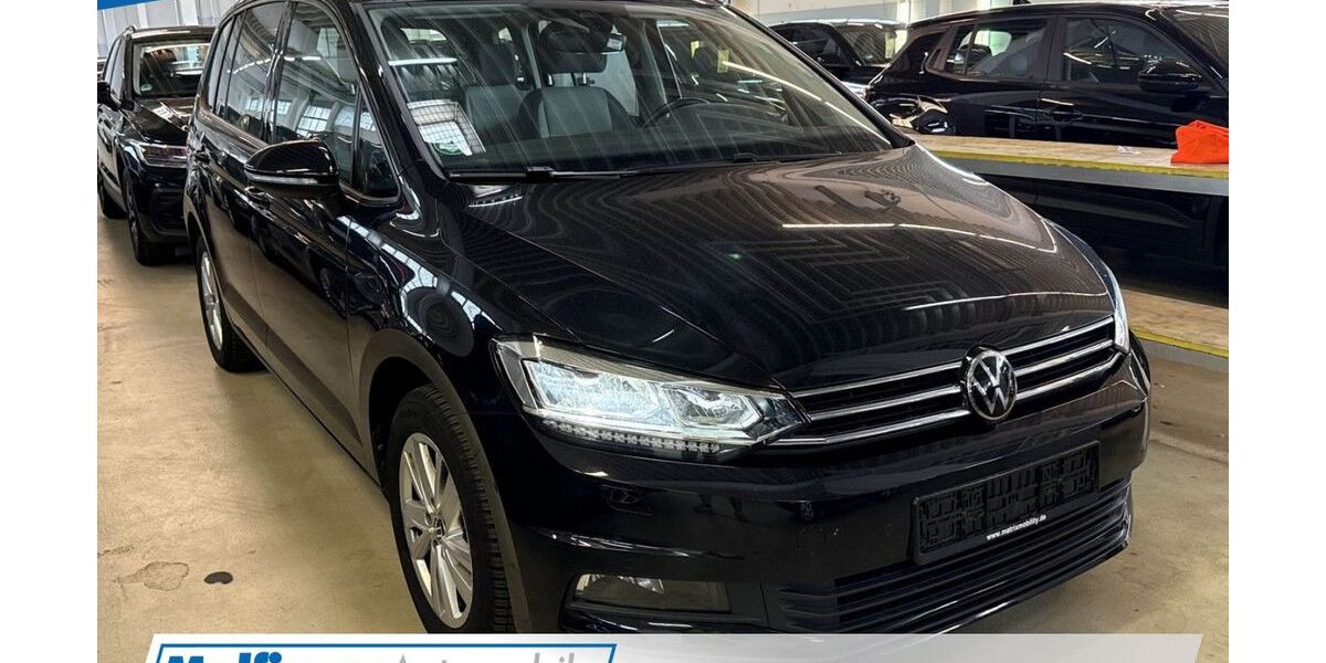 VW Touran 66.300 km 25.900 &euro; Michelfeld 74545